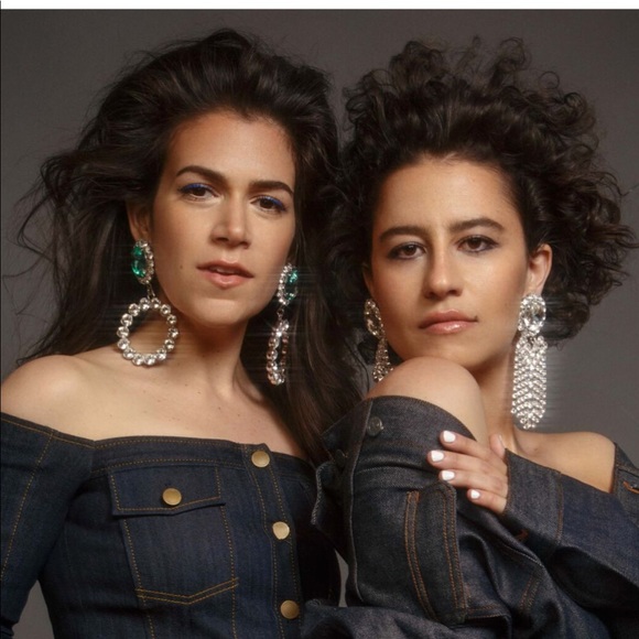 Meet your Posher, Reina - Picture 2 of 5